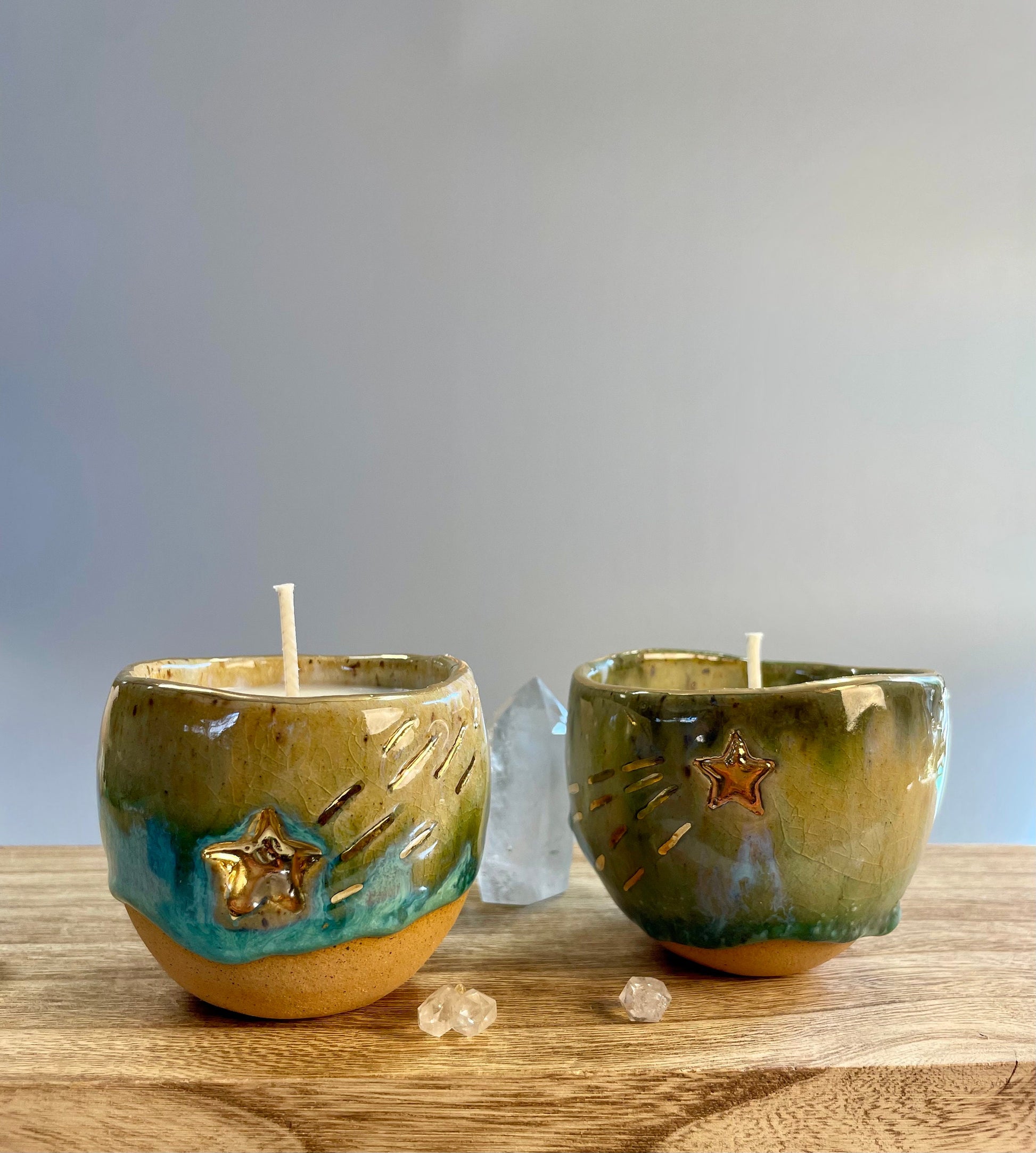 Ceramic shooting star carved candle vessel