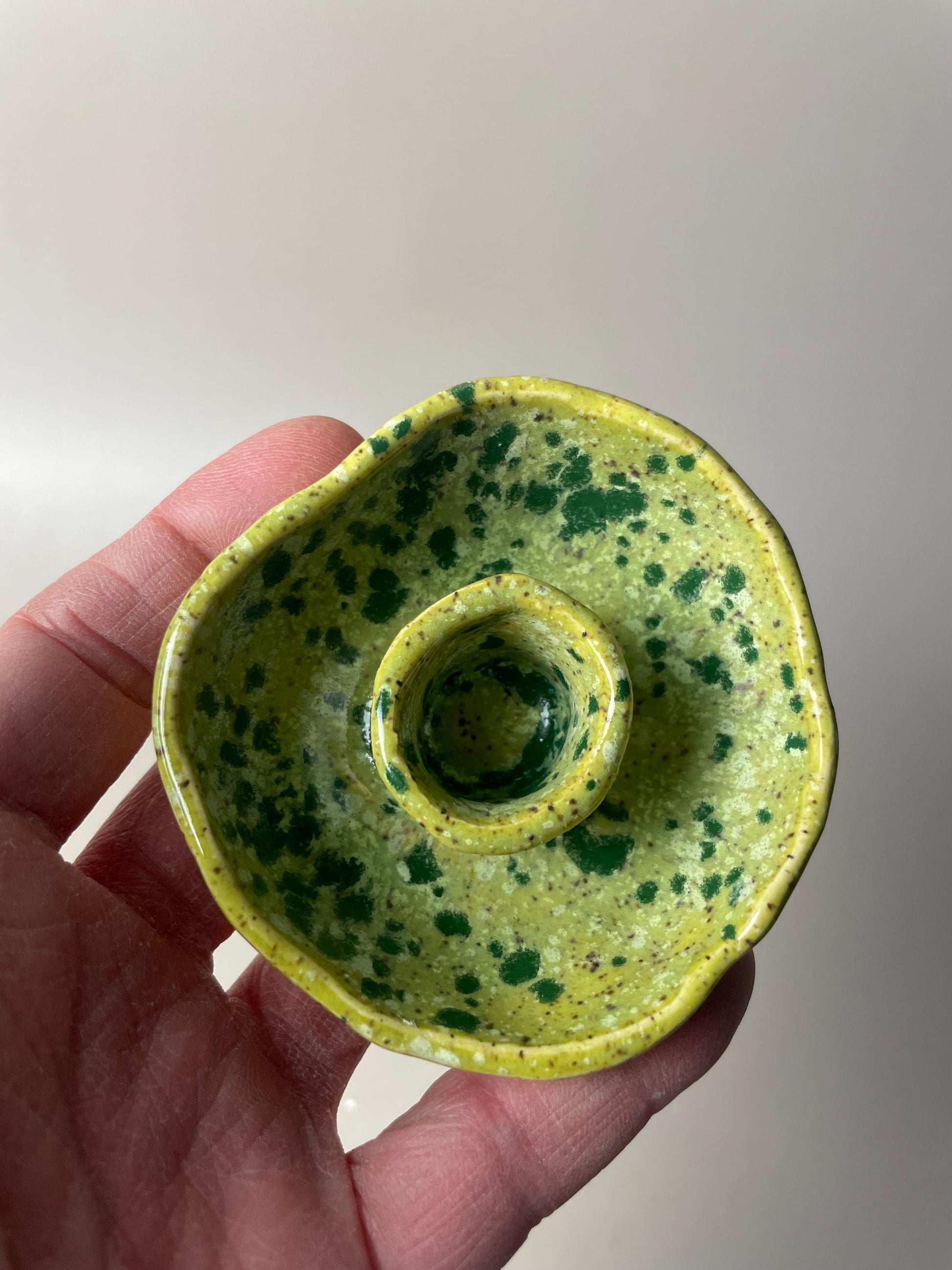 Handmade Palo Santo Bowl – Ceramic Smudge Holder – Green Glazed Altar Dish for Cleansing & Rituals