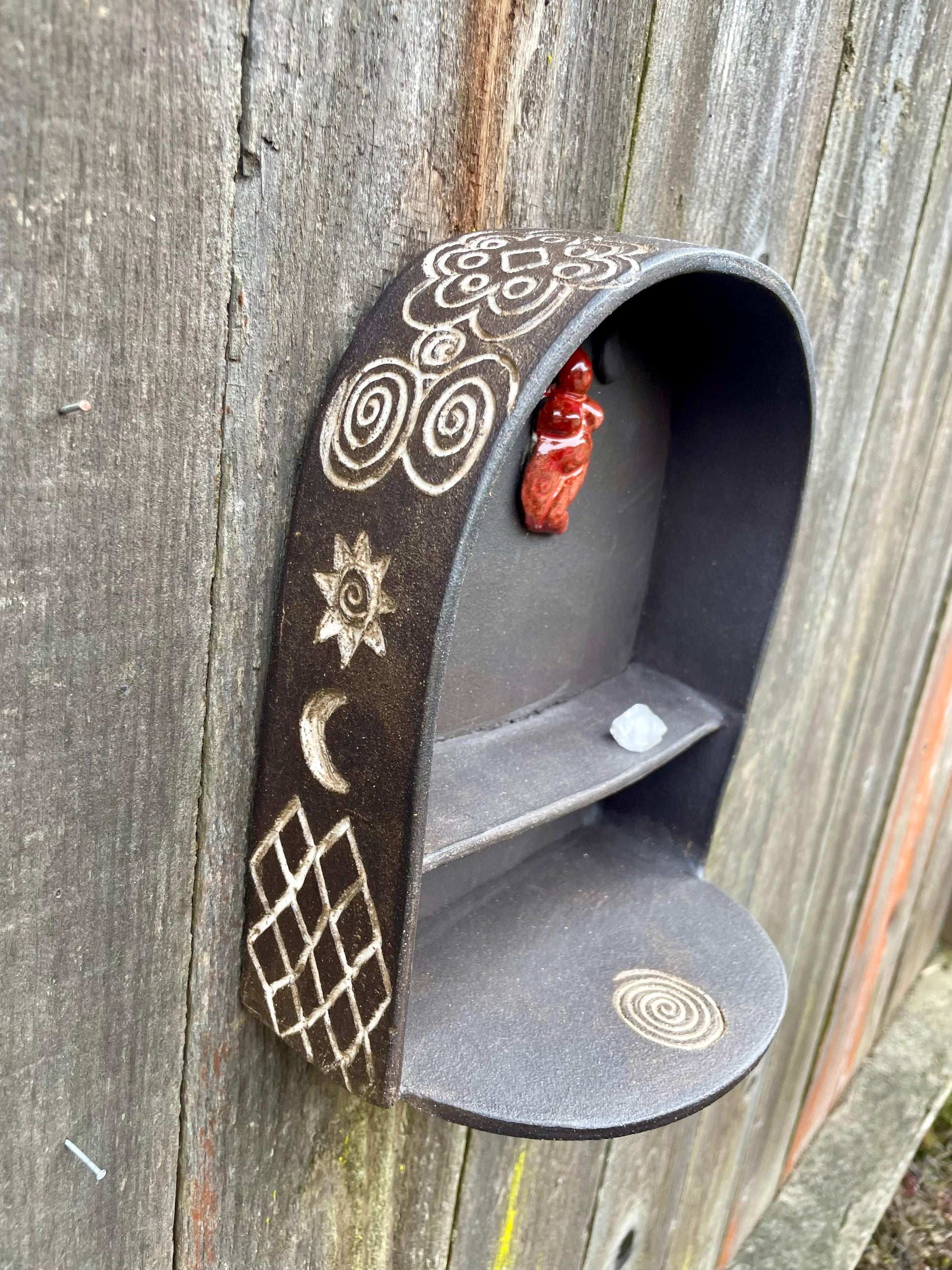 Neolithic-Inspired Clay Altar Shelf – Dark Brown with Red Goddess & Dark Moon
