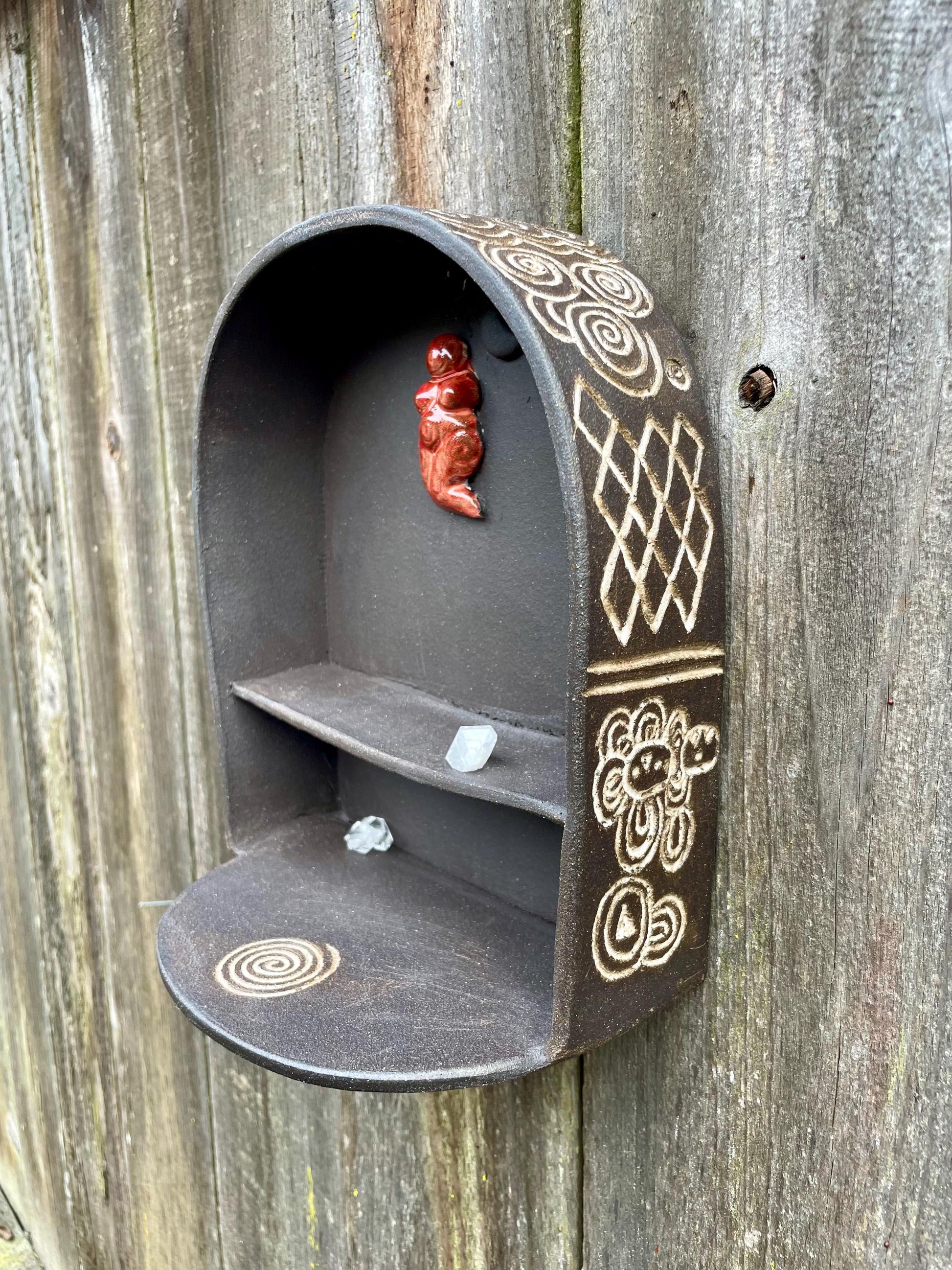 Neolithic-Inspired Clay Altar Shelf – Dark Brown with Red Goddess & Dark Moon