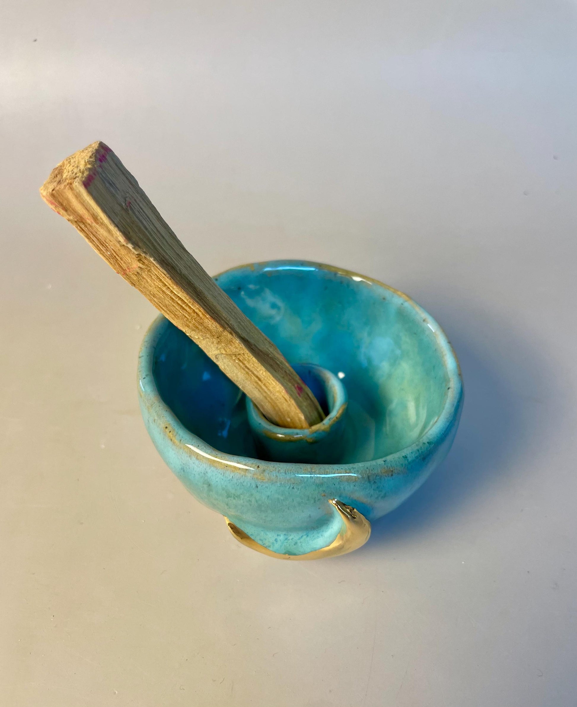 Handmade Gold Crescent Moon Palo Santo Bowl – Ceramic Smudge Holder – Ceramic Candle Holder