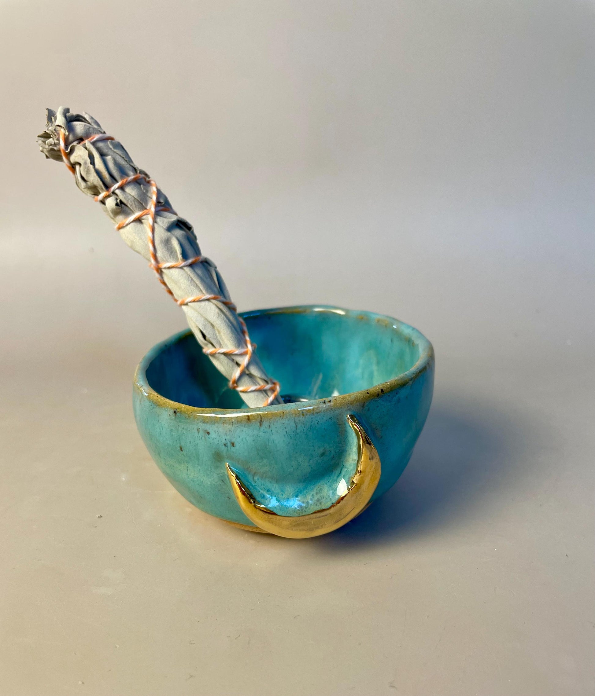 Handmade Gold Crescent Moon Palo Santo Bowl – Ceramic Smudge Holder – Ceramic Candle Holder