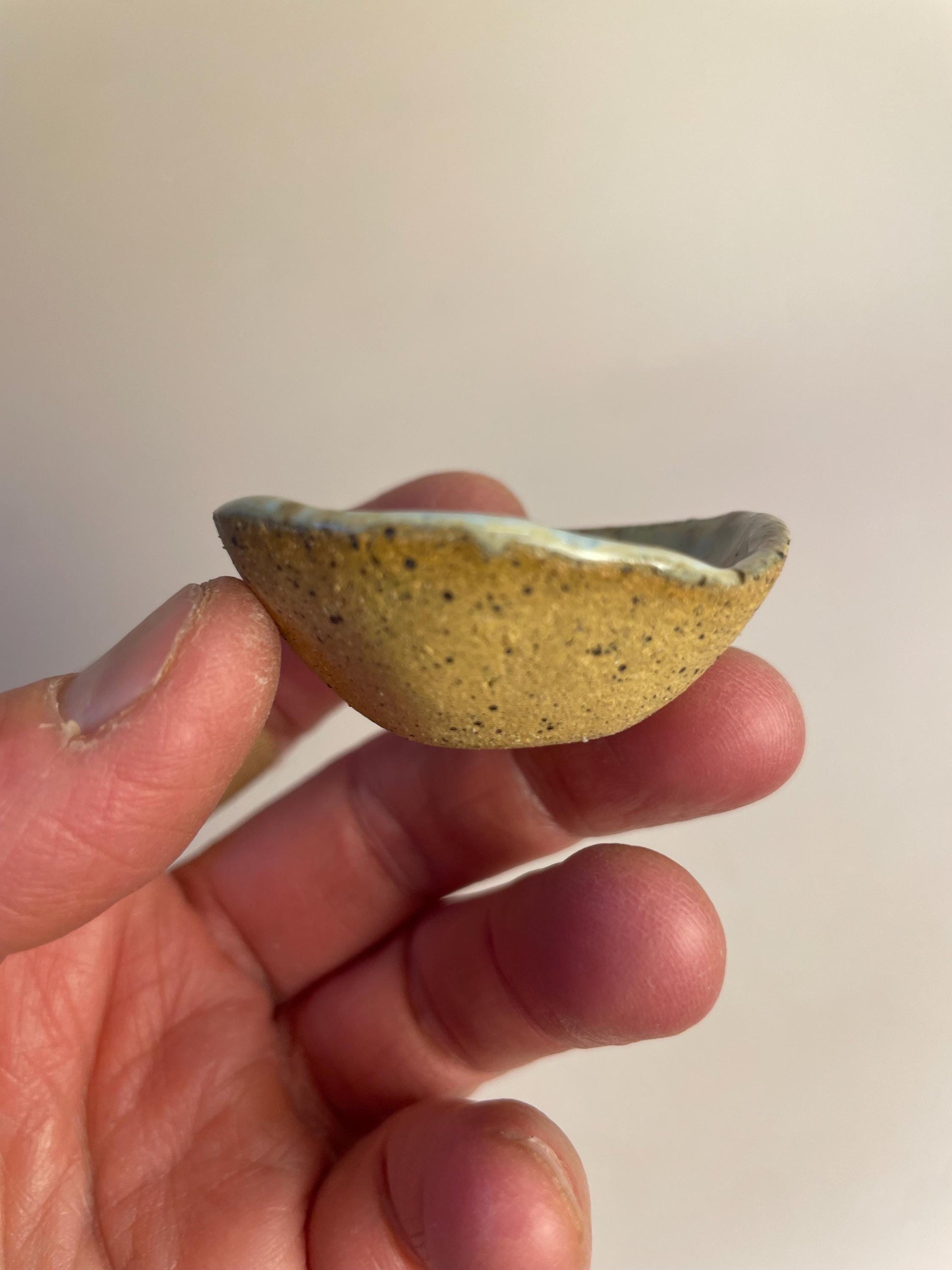 Tiny Ritual Moon Bowl – Blue Crystalline Glaze with Gold Luster Crescent Moon