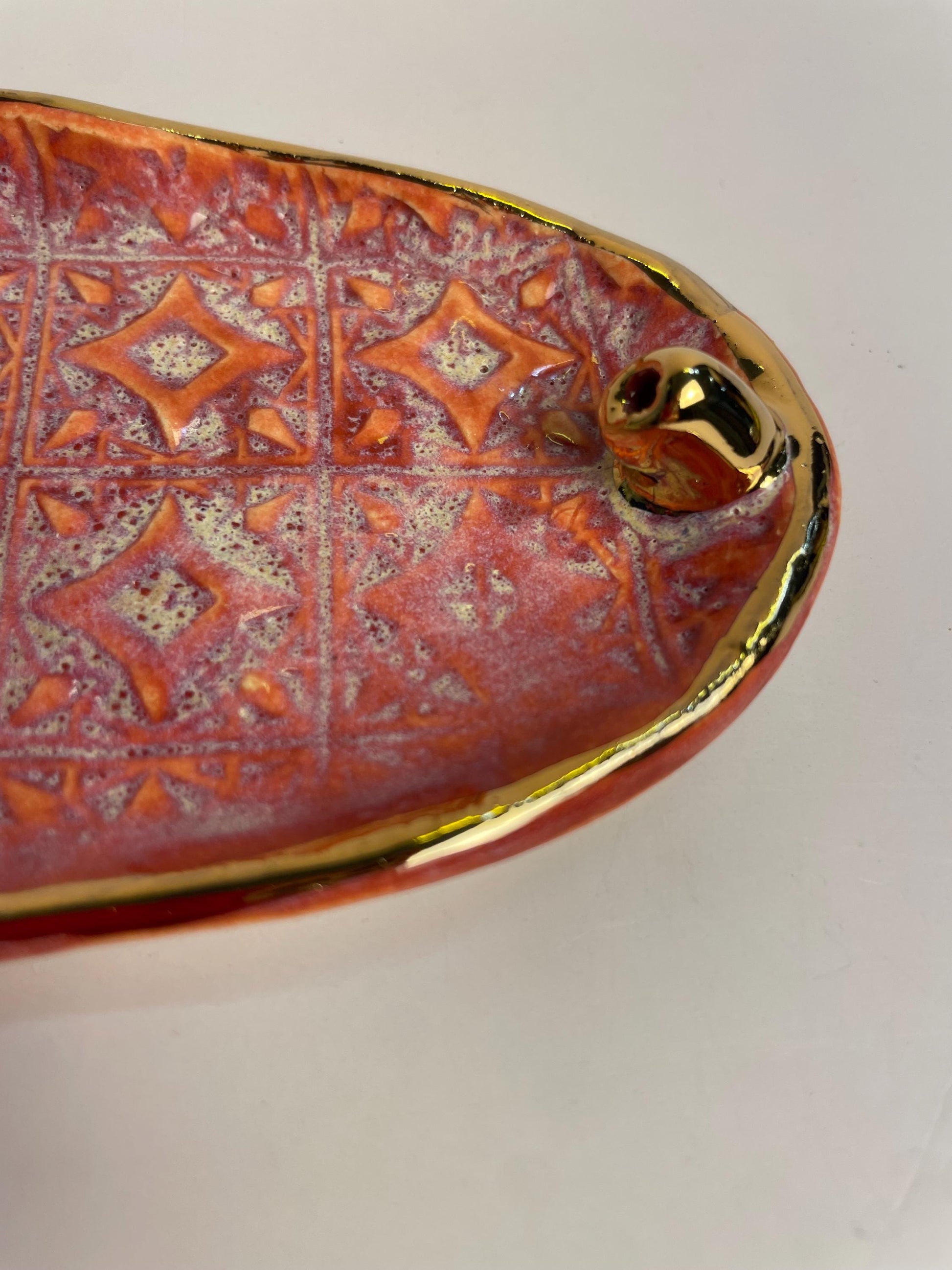 Handmade Ceramic Incense Holder – Floral and Patterned Design with Gold Luster – Coral Raspberry Glaze