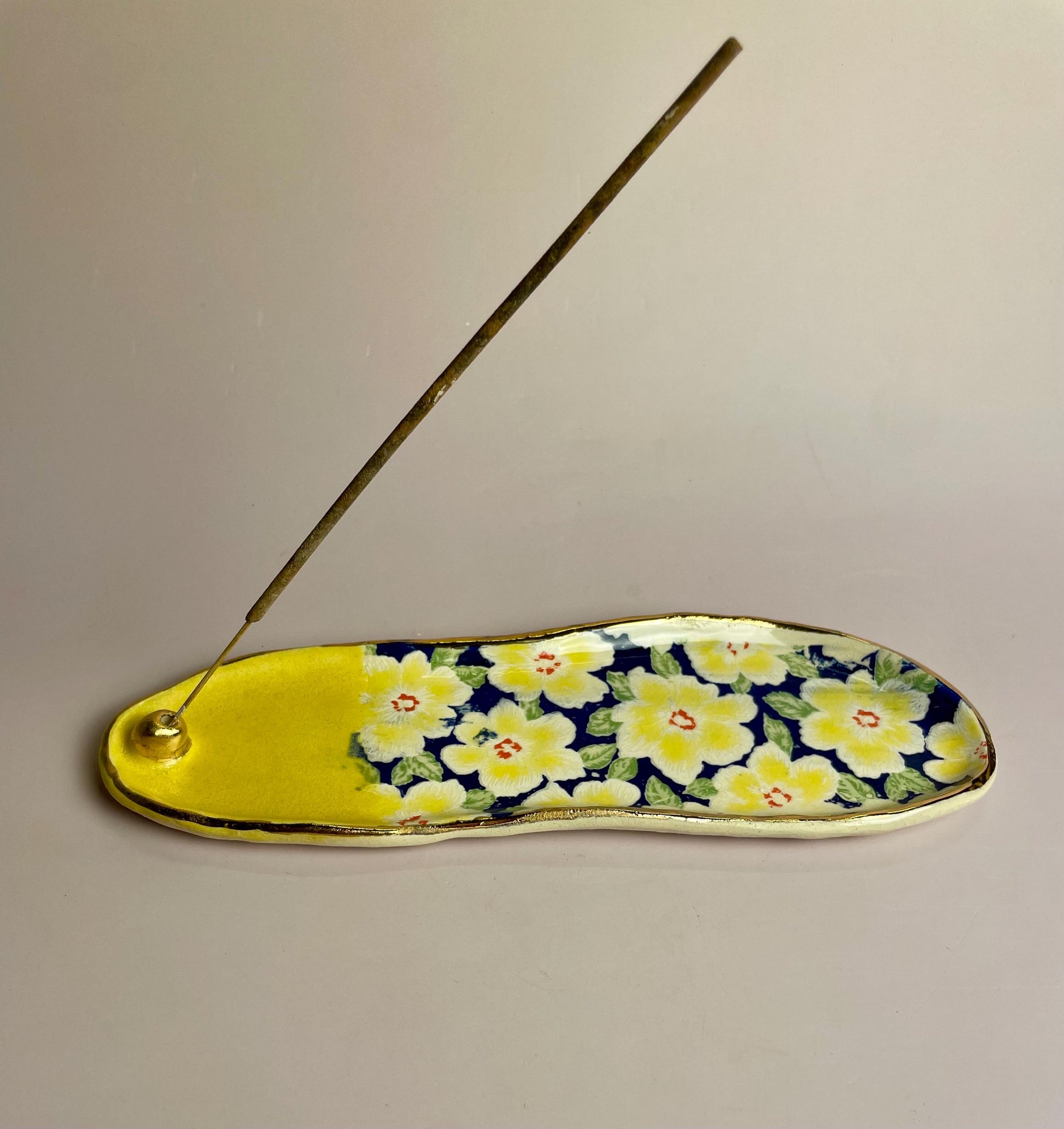 Handmade Ceramic Incense Holder – Lemon Yellow & Floral Design with Gold Luster