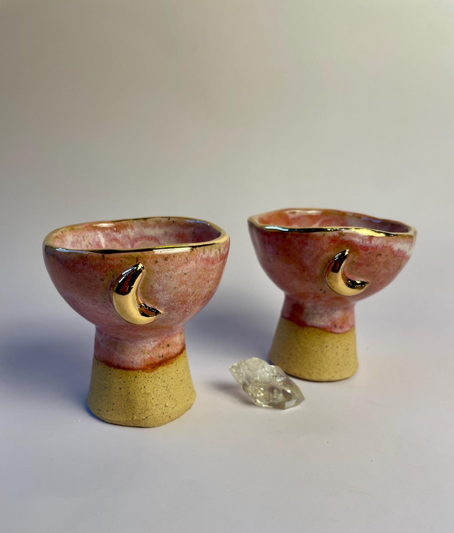 Pink Moon Altar Chalice – Hand-Built Honey Clay Ritual Vessel with Gold Crescent Moons