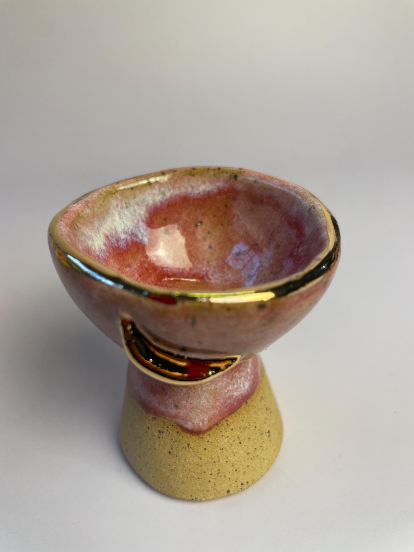Small Pink Moon Altar Chalice – Hand-Built Honey Clay Ritual Vessel with Gold Crescent Moons