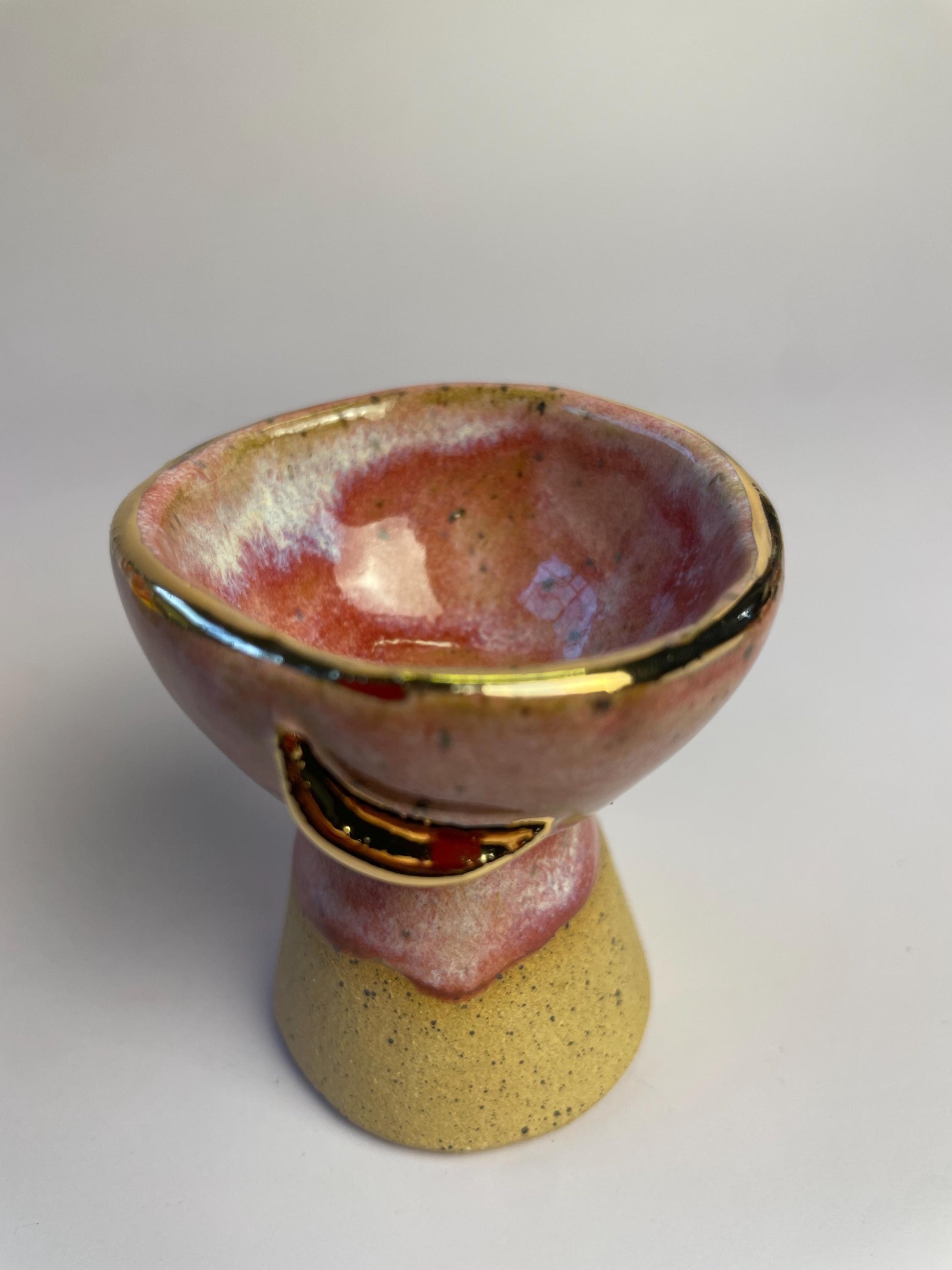Small Pink Moon Altar Chalice – Hand-Built Honey Clay Ritual Vessel with Gold Crescent Moons