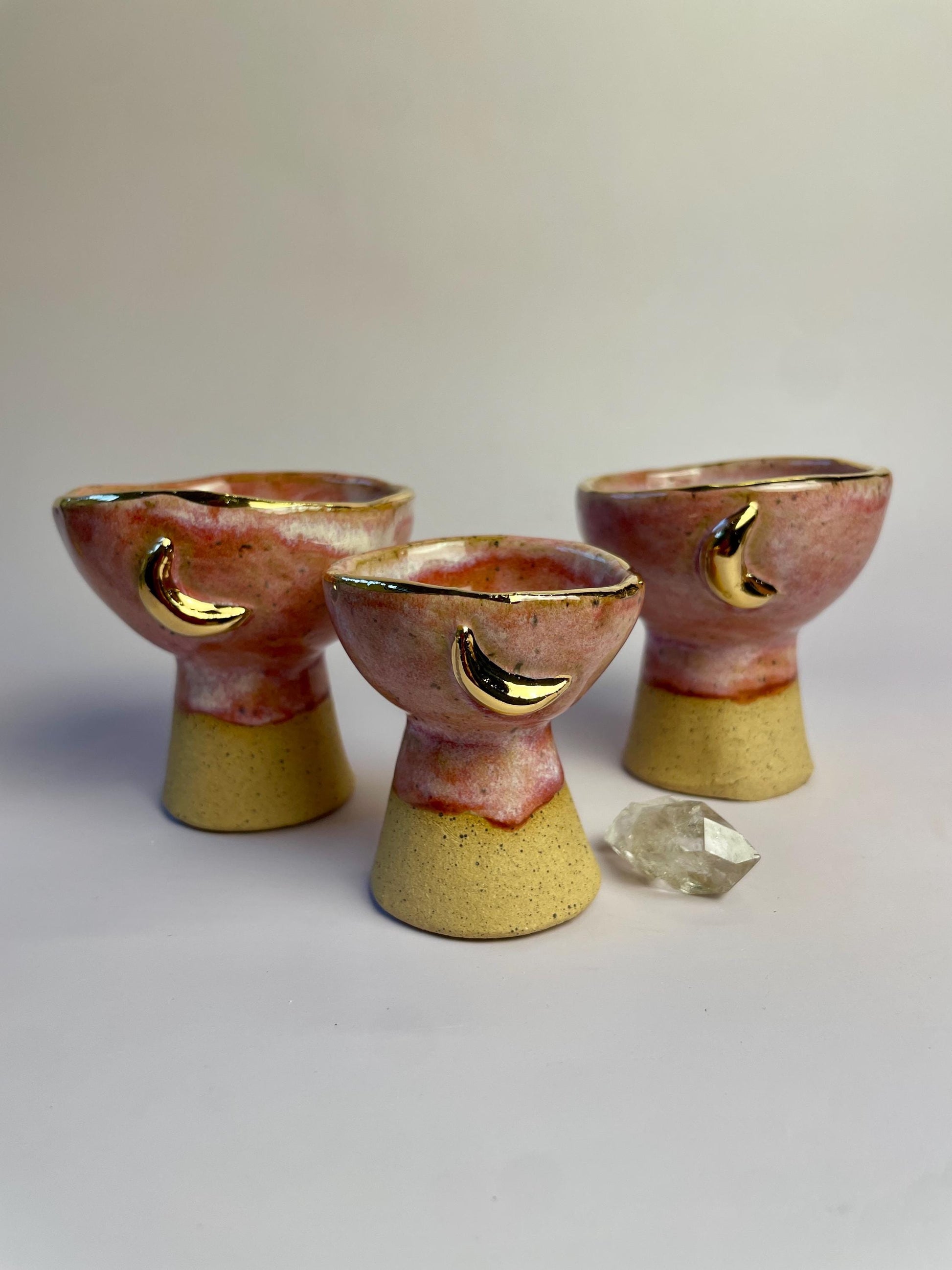 Small Pink Moon Altar Chalice – Hand-Built Honey Clay Ritual Vessel with Gold Crescent Moons