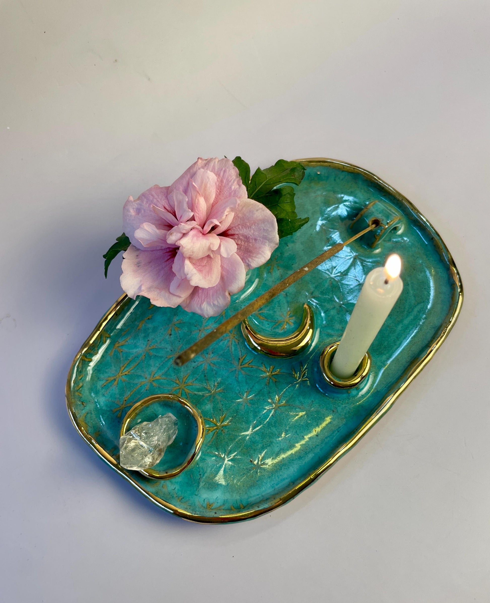 Turquoise Flower of Life Ritual Dish – Gold Crescent Moon, Four-Element Altar for Candle, Incense, and Offerings