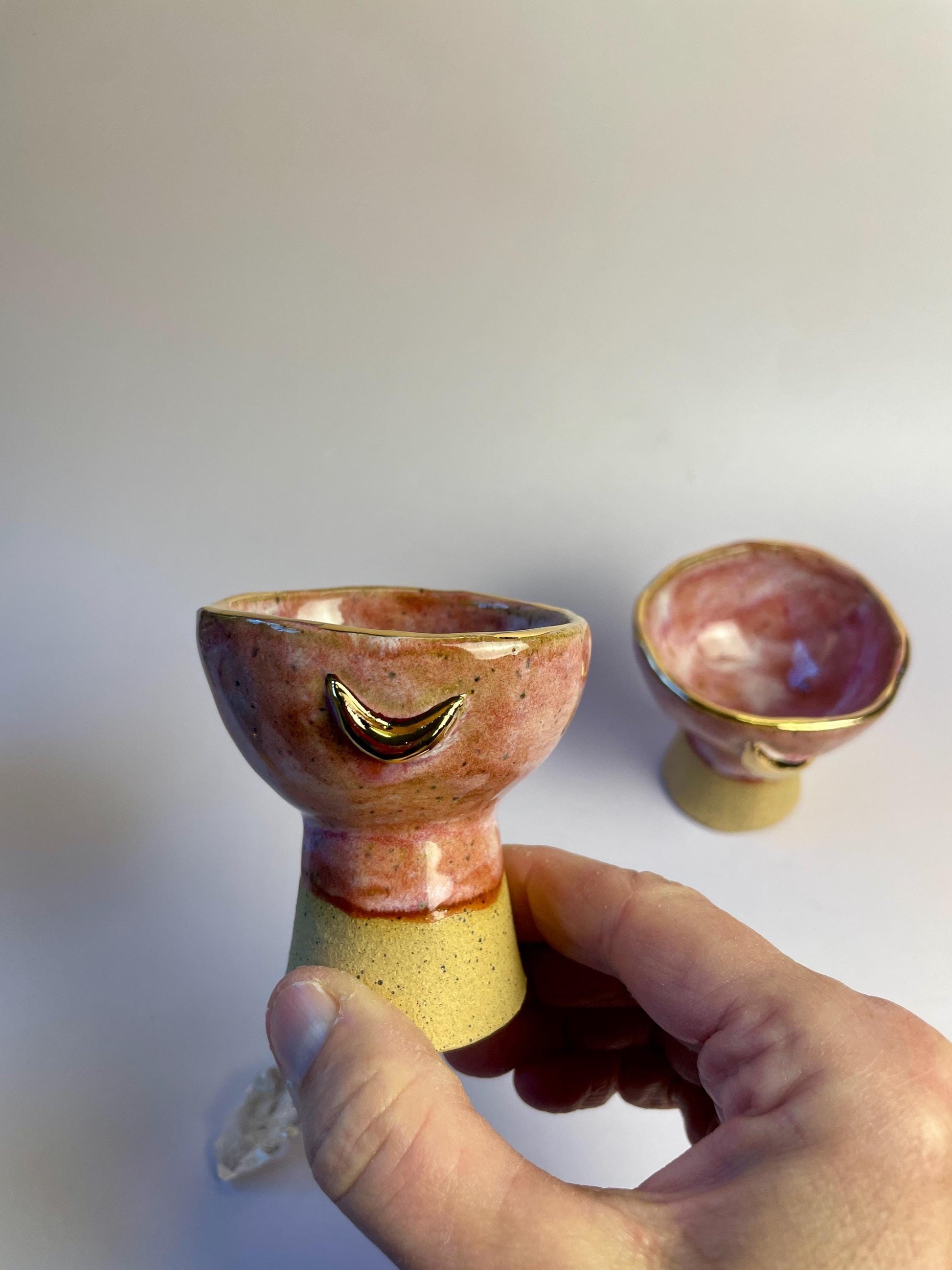 Pink Moon Altar Chalice – Hand-Built Honey Clay Ritual Vessel with Gold Crescent Moons