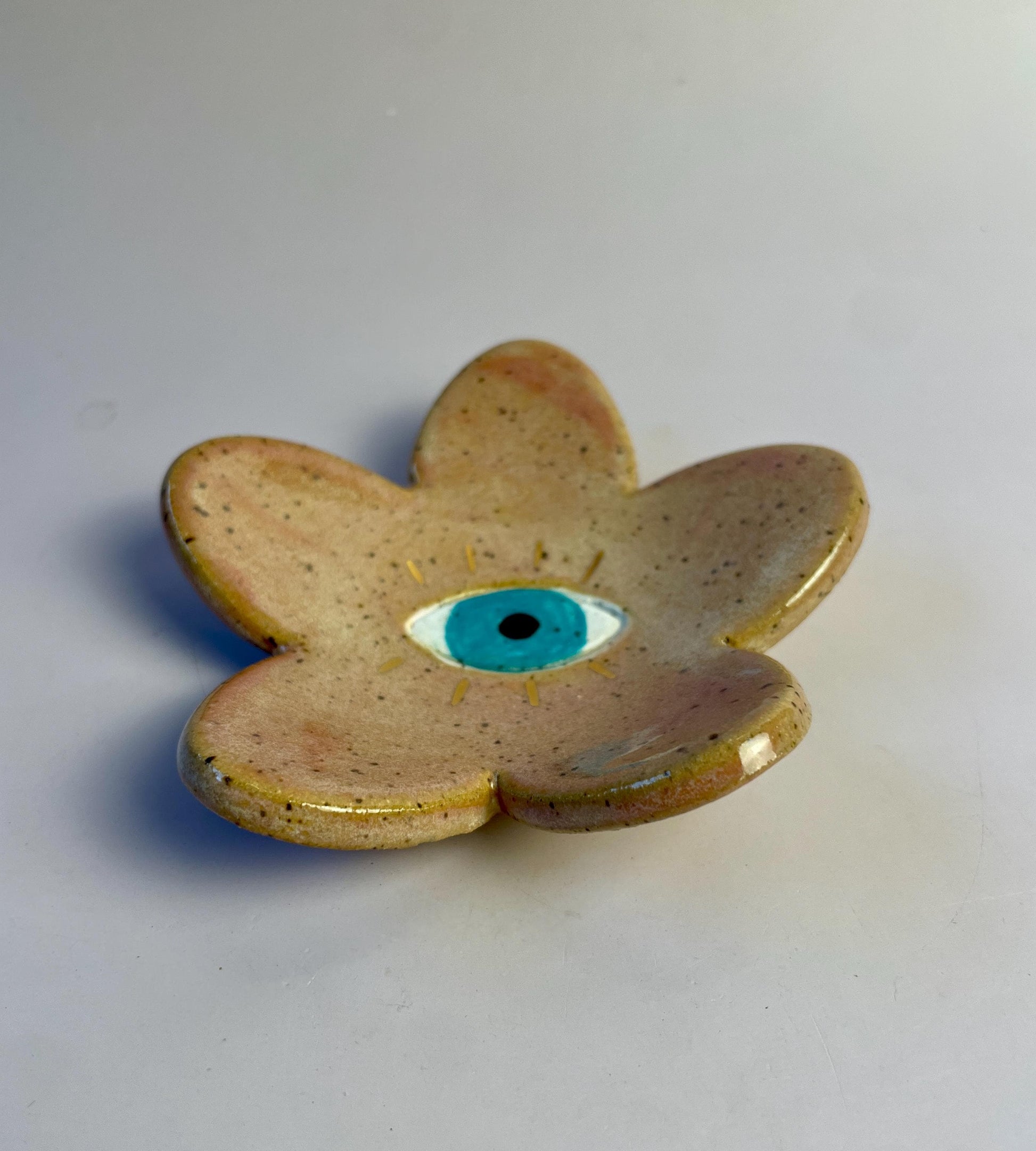 Flower Eye Trinket Dish – Pink Ceramic Blossom with Turquoise Eye and Gold Luster Rays | Hand-Built Honey Clay Dish