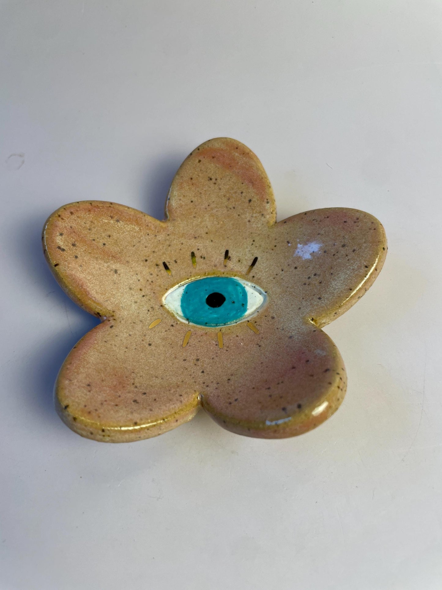 Flower Eye Trinket Dish – Pink Ceramic Blossom with Turquoise Eye and Gold Luster Rays | Hand-Built Honey Clay Dish