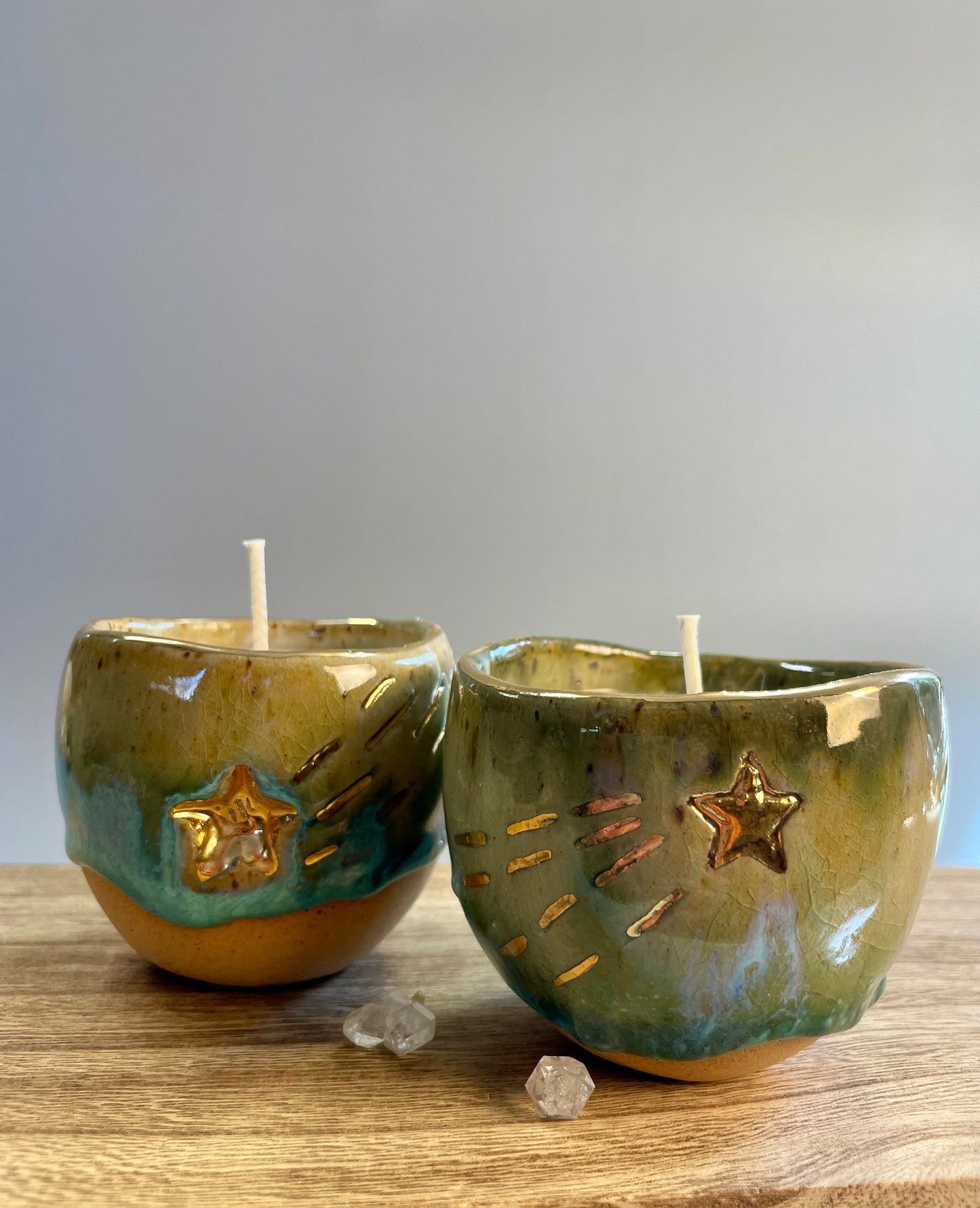 Ceramic gold shooting star candle