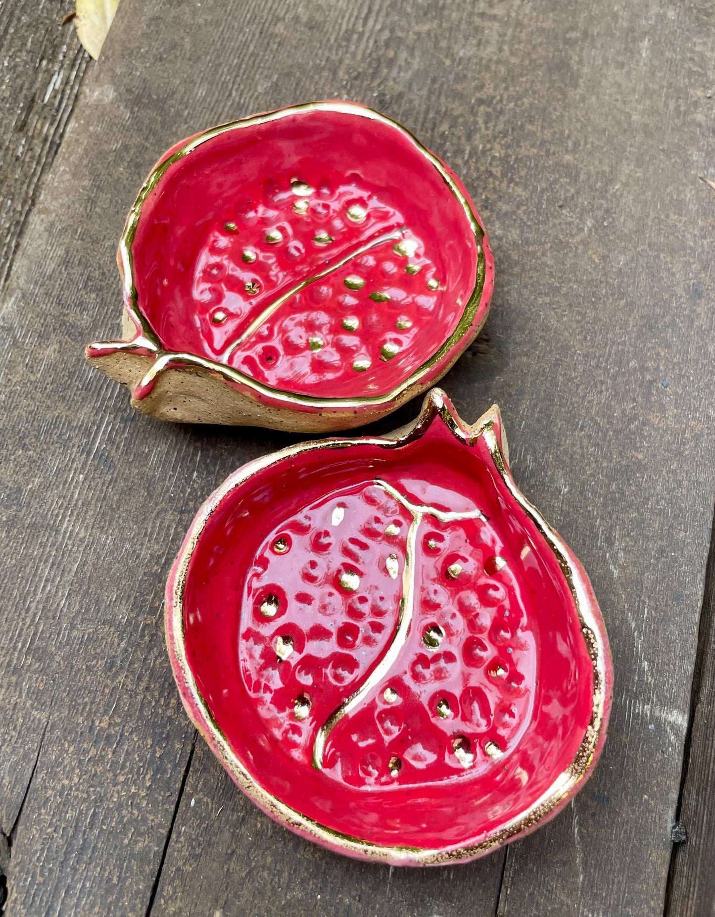 Sacred Pomegranate Offering Bowl — Small Hand-Pinched Honey Clay with Gold Luster Rim and Seeds
