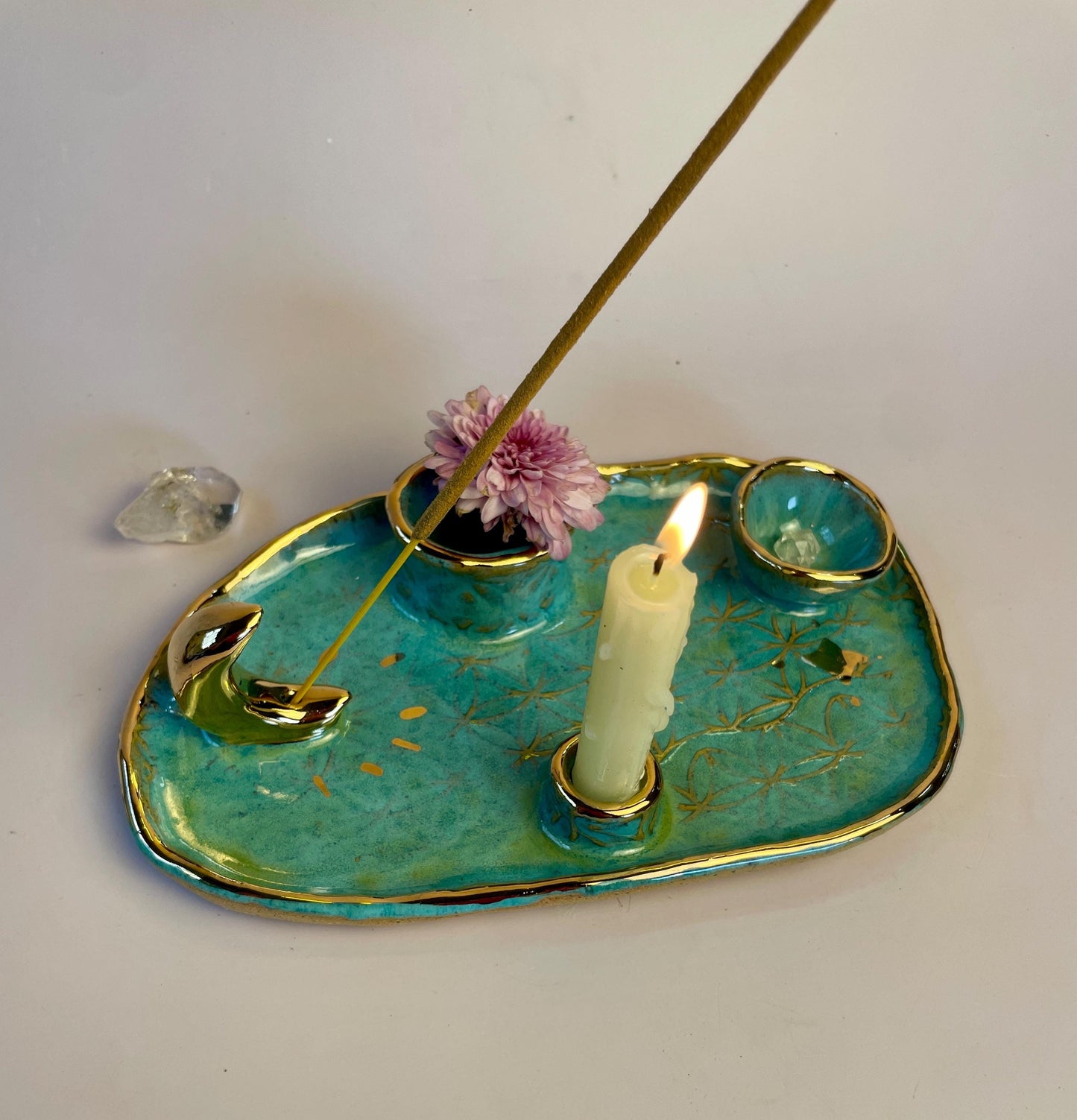 Turquoise Ritual Dish with Gold Moon – 4-Element Altar Tray for Candle, Incense, Palo Santo and Herbs