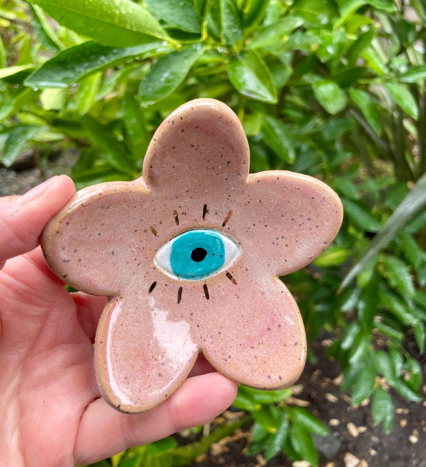 Flower Eye Trinket Dish – Pink Ceramic Blossom with Turquoise Eye and Gold Luster Rays | Hand-Built Honey Clay Dish