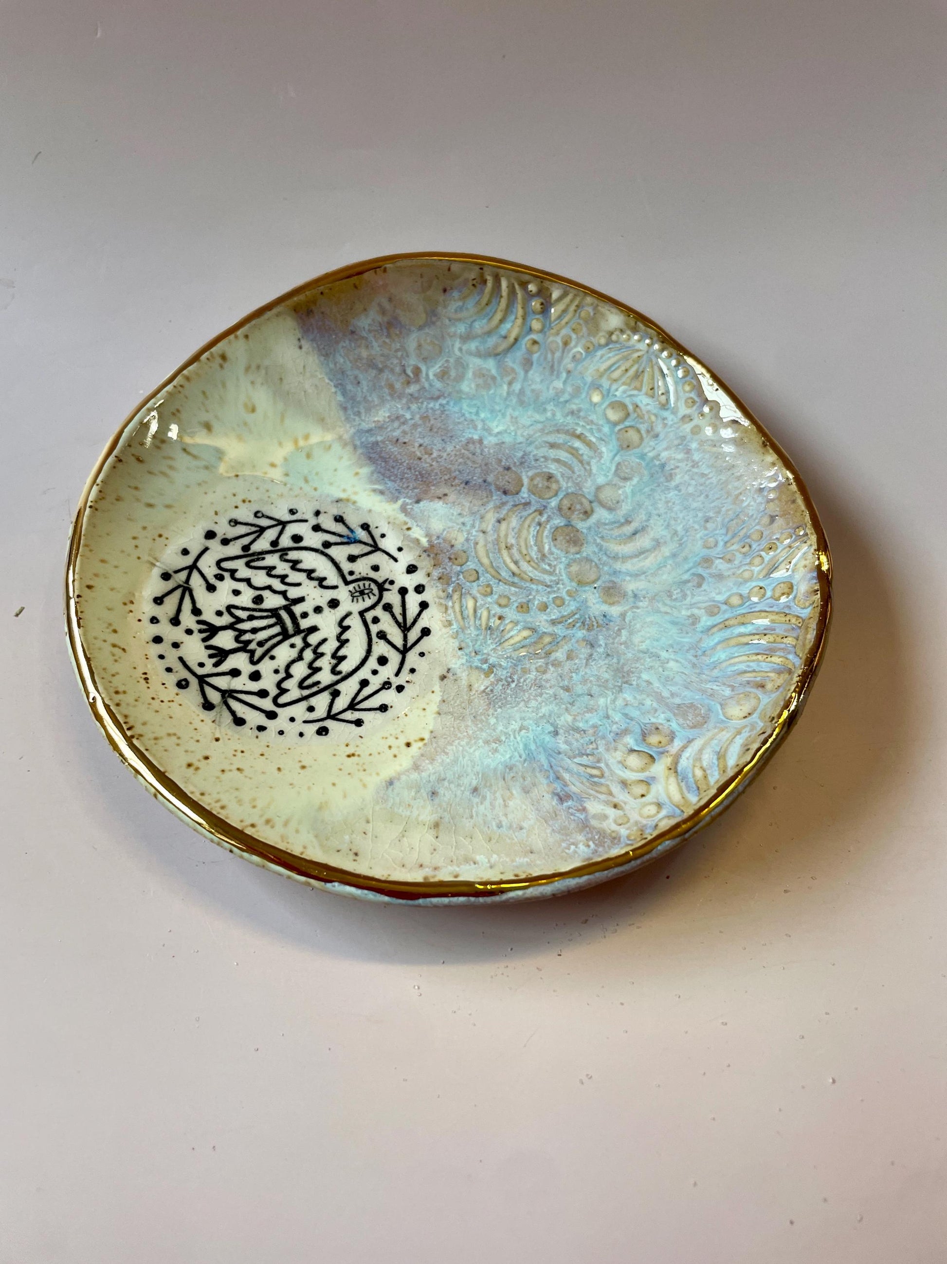 Handmade Ceramic Trinket Dish – Bird and Wave Design with Gold Luster – Decorative Art Bowl