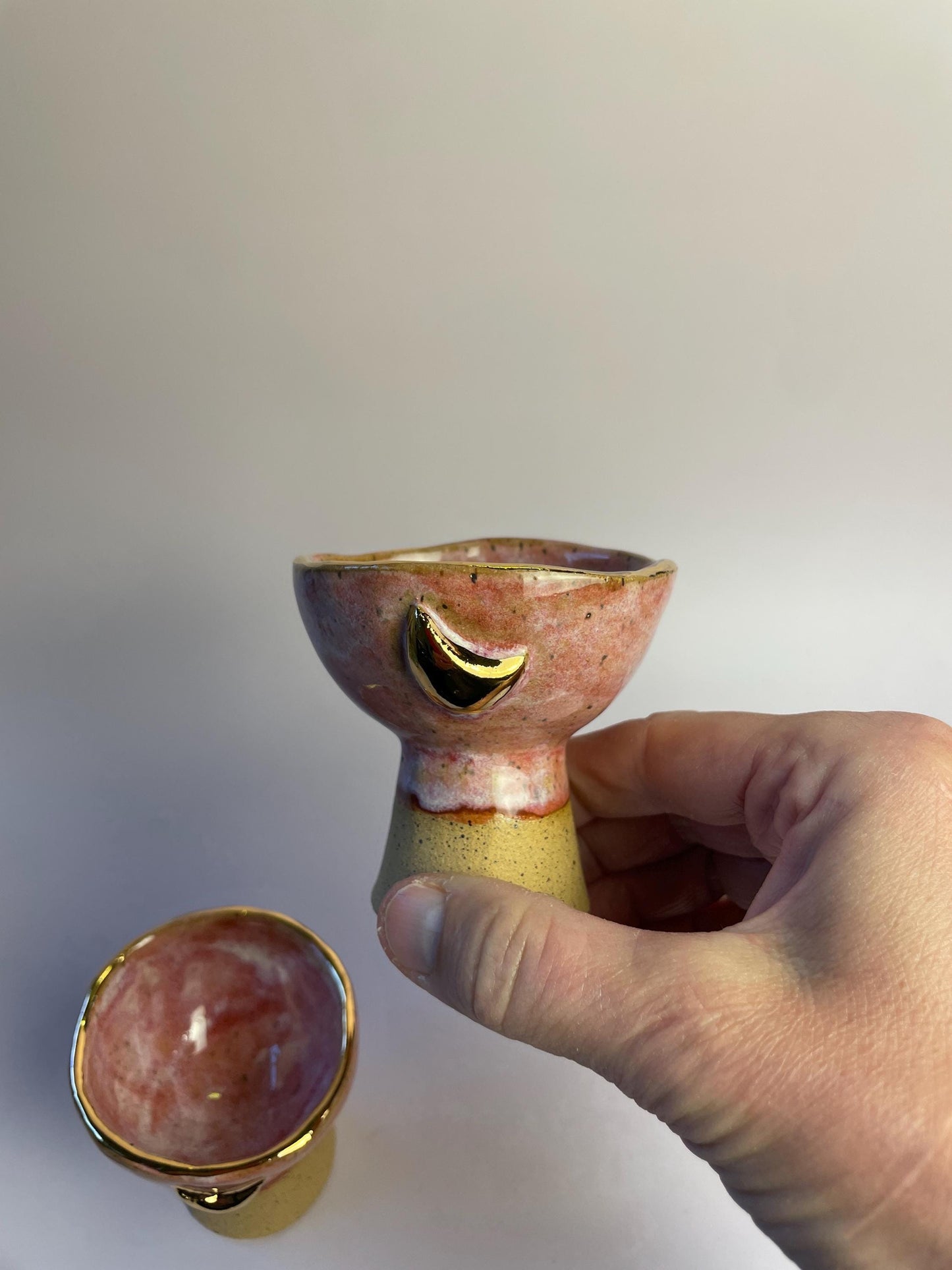 Pink Moon Altar Chalice – Hand-Built Honey Clay Ritual Vessel with Gold Crescent Moons