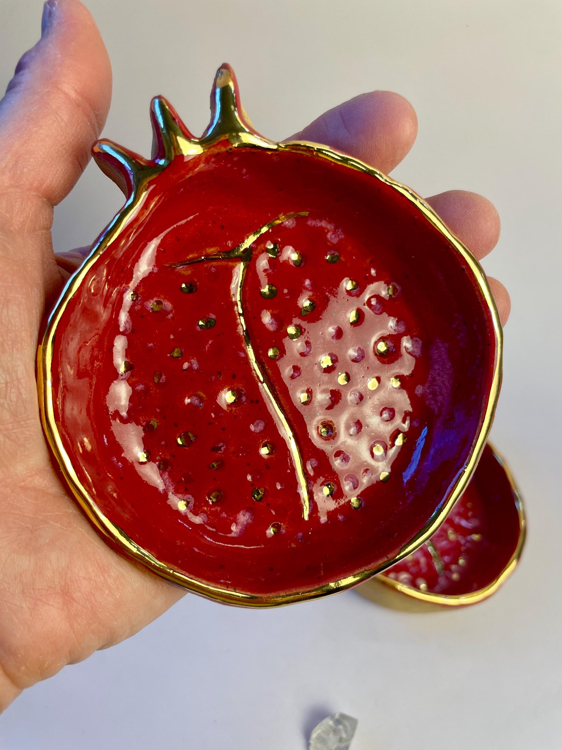 Sacred Pomegranate Offering Bowl — Hand-Pinched Honey Clay with Gold Luster Rim and Seeds