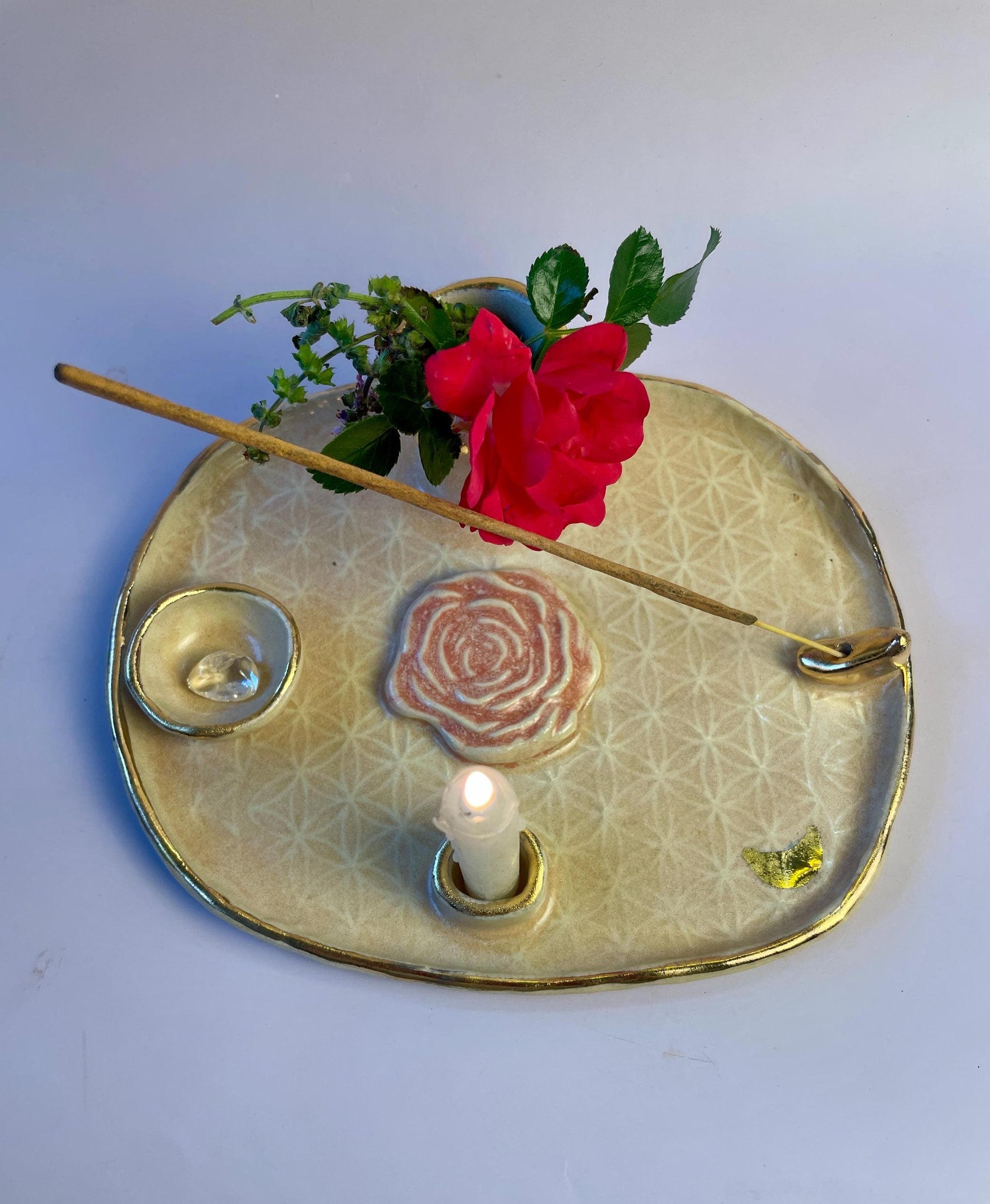 Divine Feminine Ritual Dish – Flower of Life • Gold Luster Moon • Rose Symbol • Bee Vase • Multi-Use Altar Tray (8x7”)