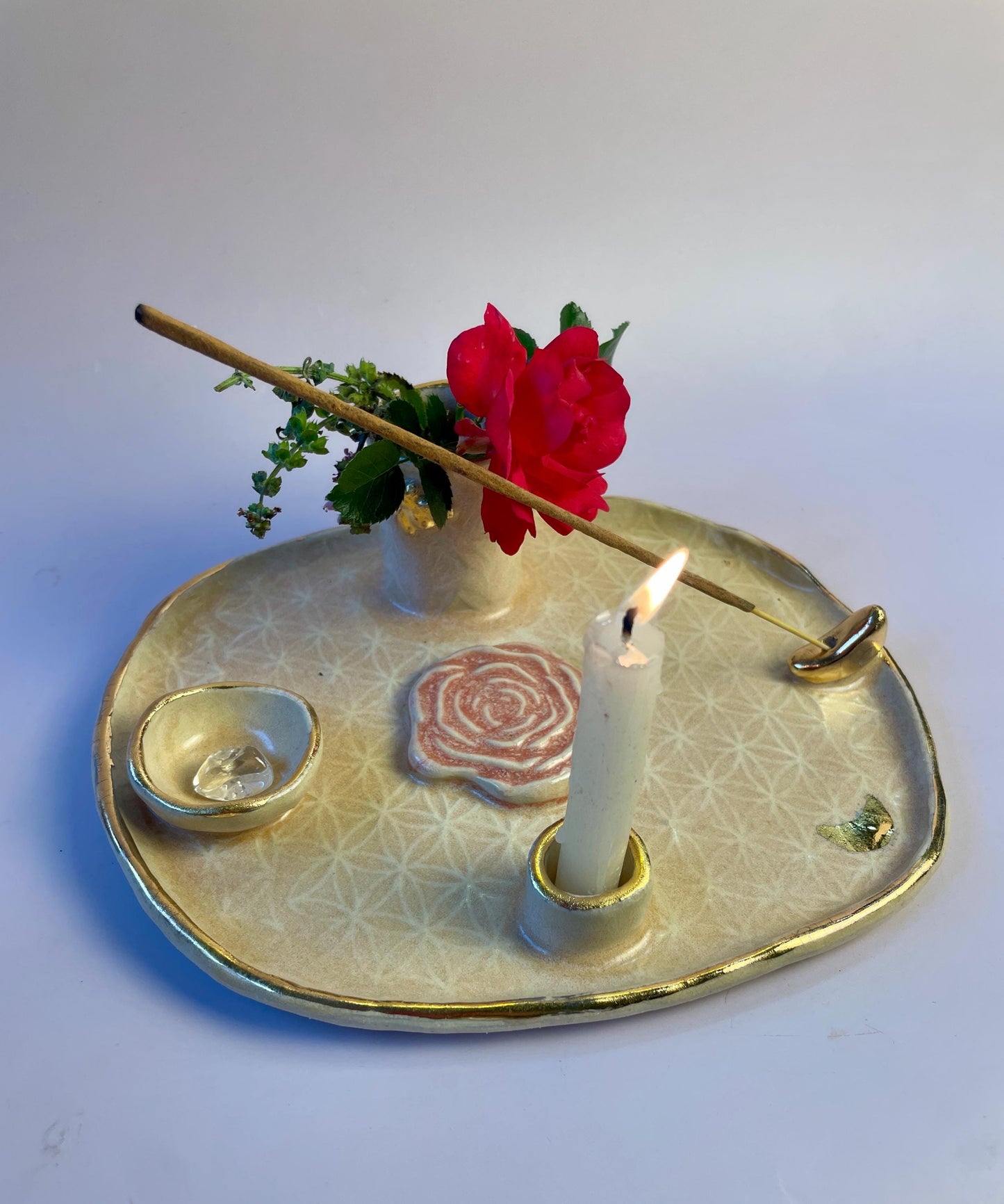 Divine Feminine Ritual Dish – Flower of Life • Gold Luster Moon • Rose Symbol • Bee Vase • Multi-Use Altar Tray (8x7”)