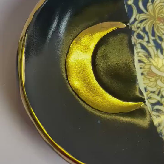 Moon and Flower Ceramic Trinket Dish – Black Gloss Glaze with Gold Luster Crescent – Ritual and Decorative Art