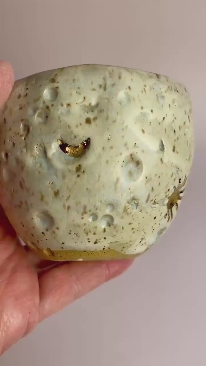 Moon-Inspired Ceramic Candle – Honey Clay Vessel with Gold Crater Details | Fragrance-Free Apricot Wax